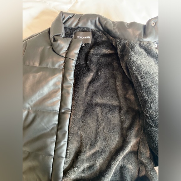 Puffer Jacket - Picture 3 of 8